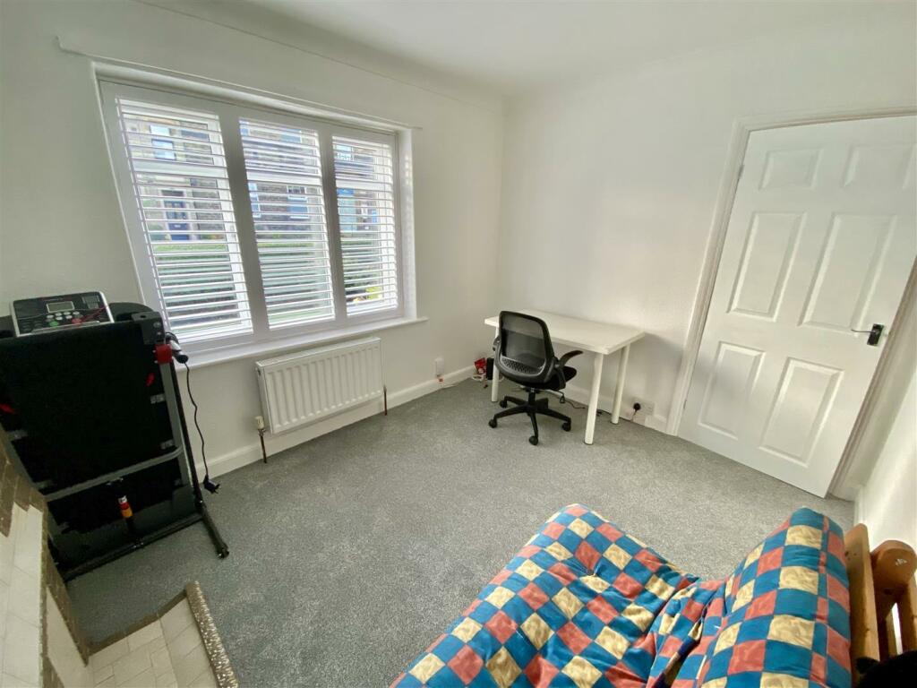 Bramleys Estate Agents - Knowl Road - Mirfield (42