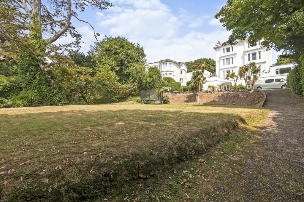 Communal Gardens