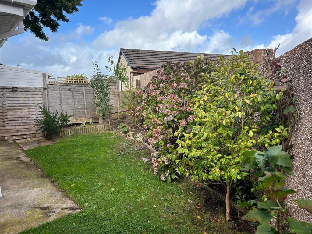 WhatsApp Image 2025-09-16 at 15.48.24 (3).jpeg