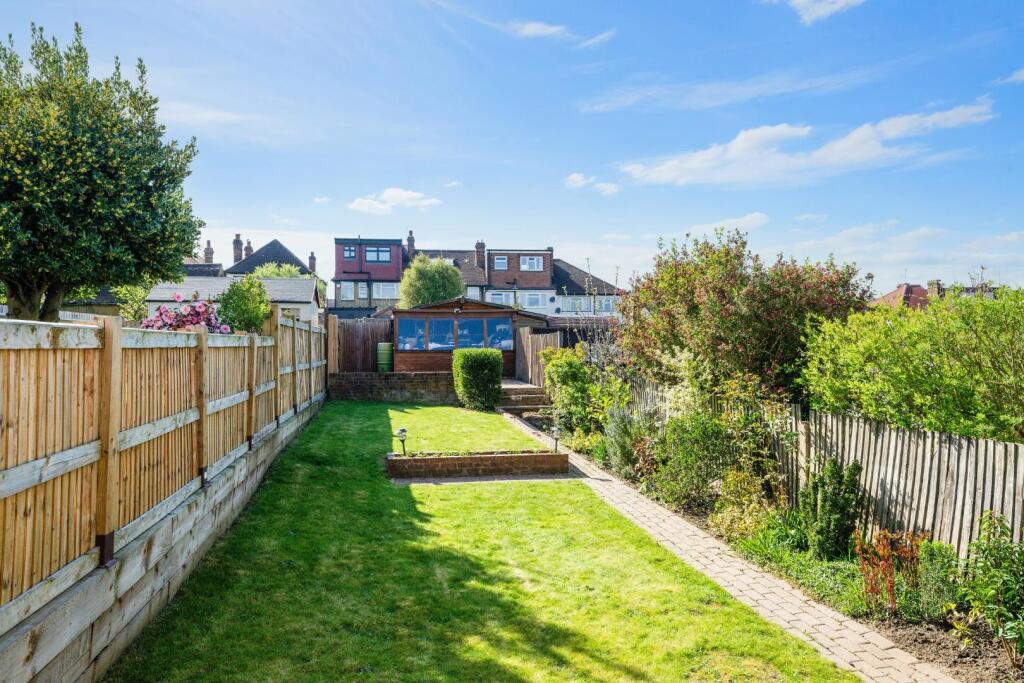ELMSTEAD GARDENS,  (24).jpg