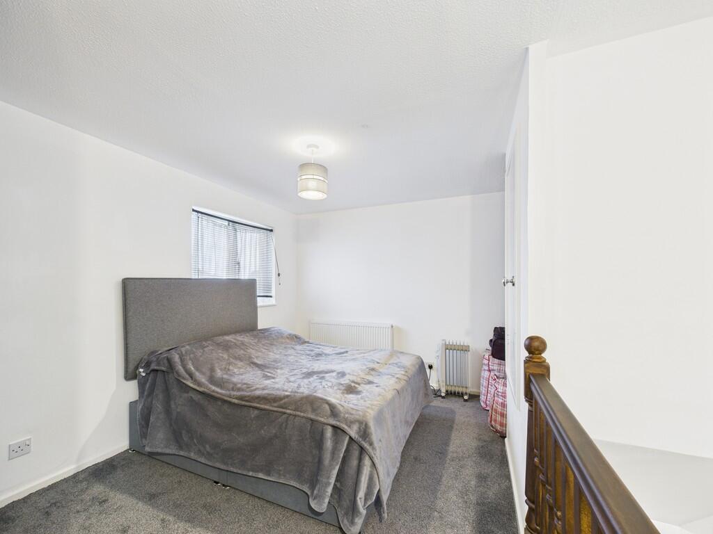 CAM01835G0-PR0336...