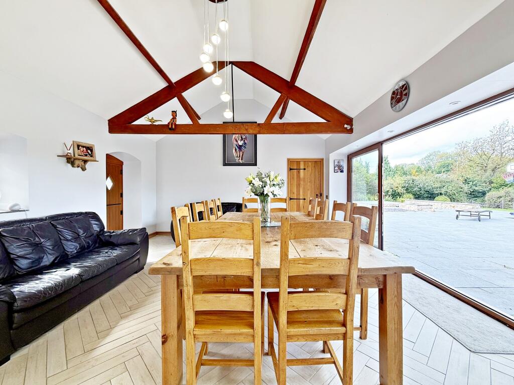 Kitchen/Diner/Family Room