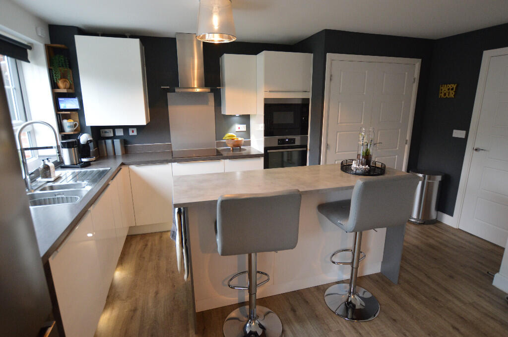 Kitchen / Breakfast