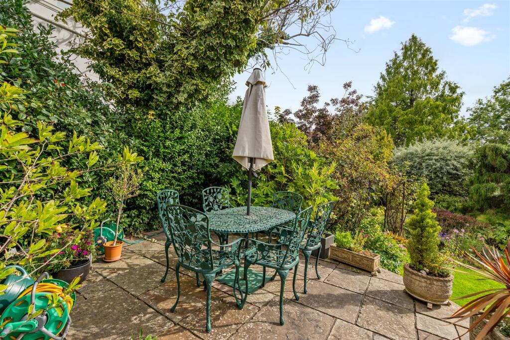 21 Temple Road_100.jpg