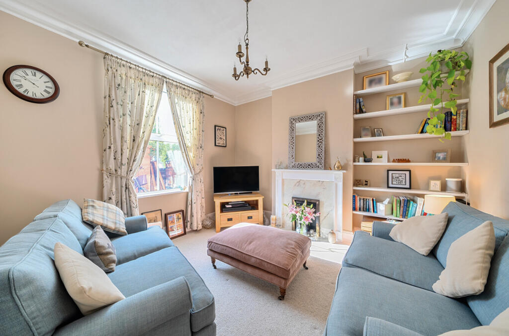 1354397-18-68c3f9...