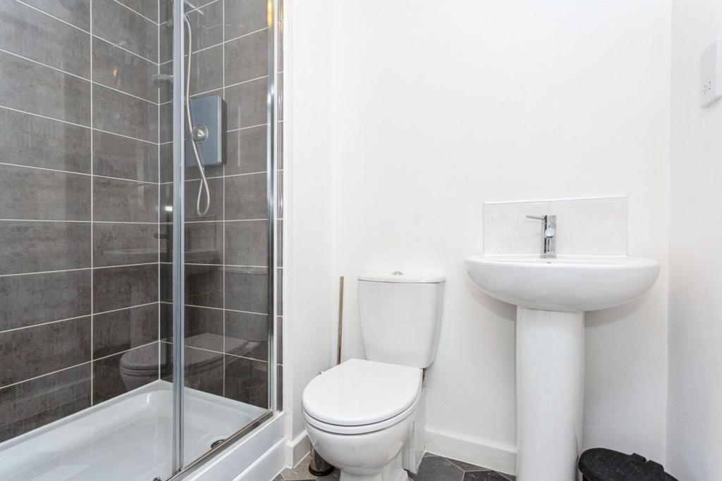 Master En-suite