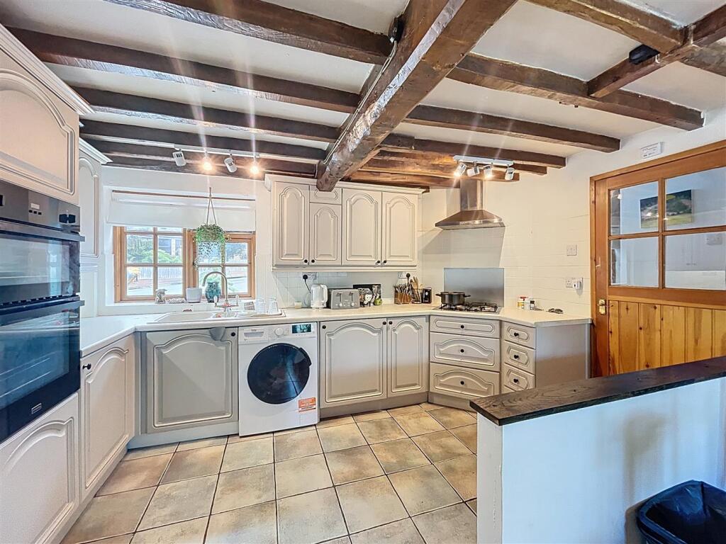 Dining Room/ Kitchen