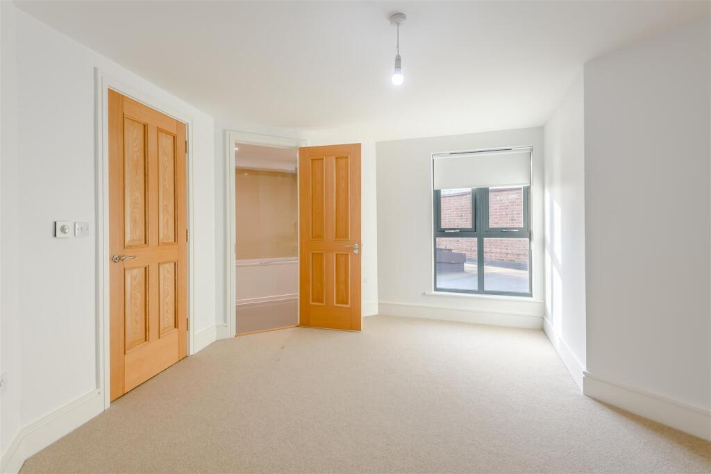 8454084-flat3-04.jpg