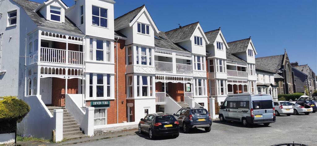 IMG_20250430_124102 blurred.jpg