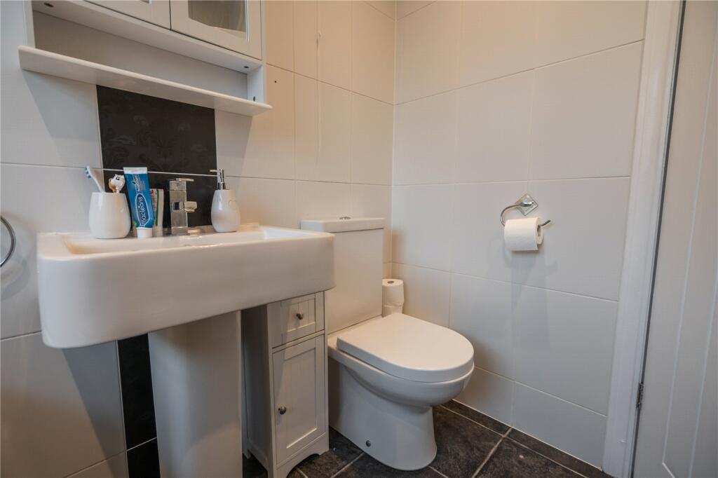 Bathroom (2)