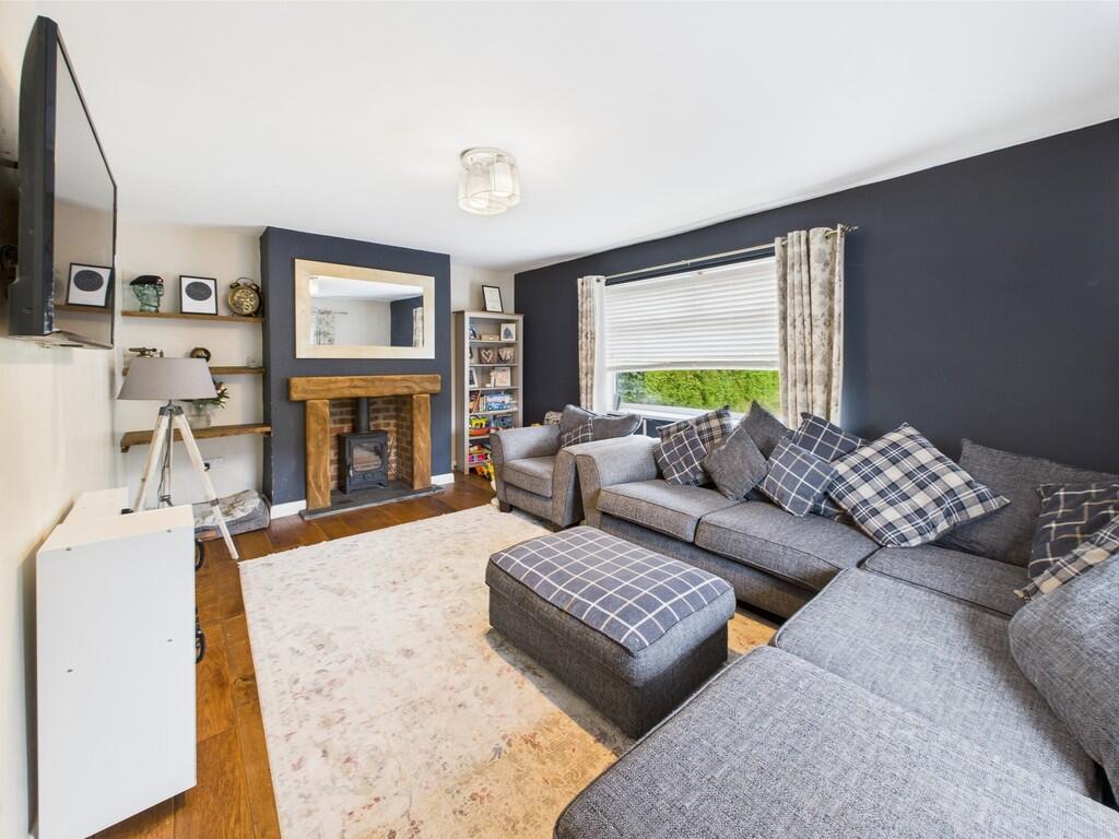 CAM02854G0-PR0385...