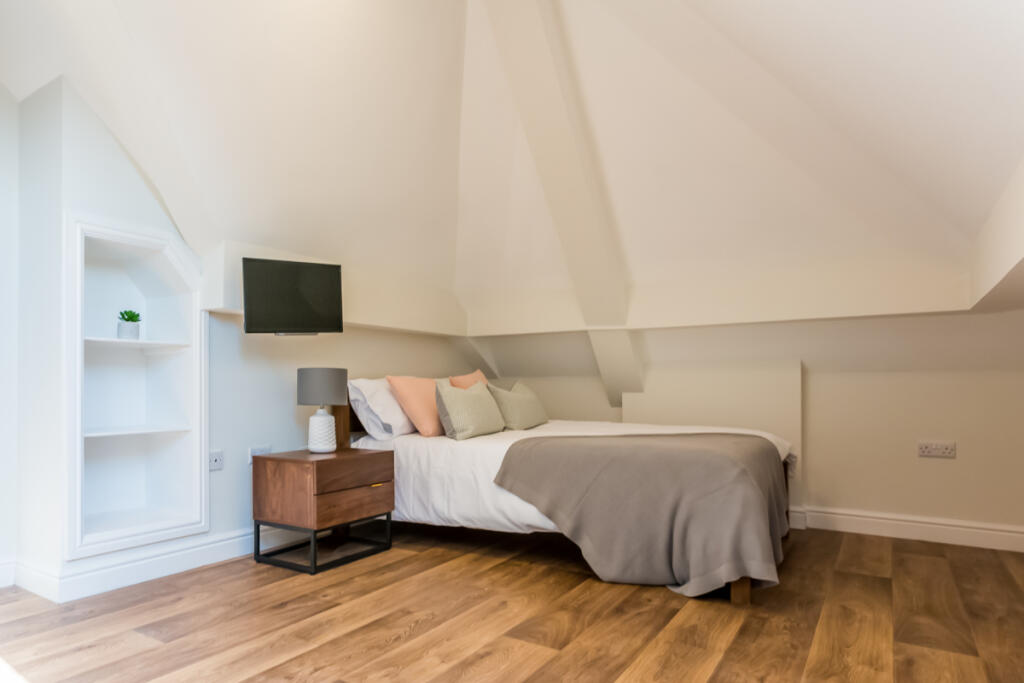 St Hilds Flat 2 bedroom 11