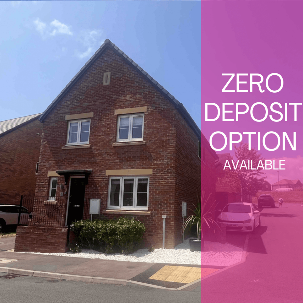 Stunning 4-Bedroom Detached Home on The Crest, Ly