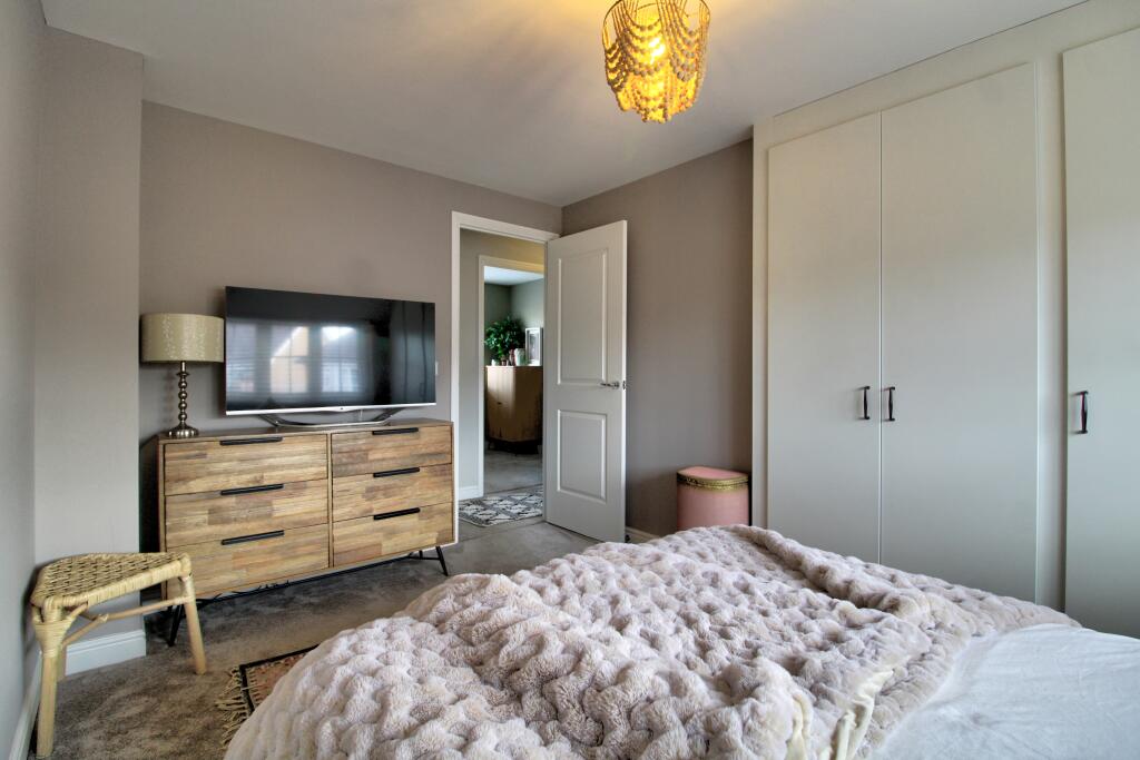 IMG_9552_3_4_Interior 4
