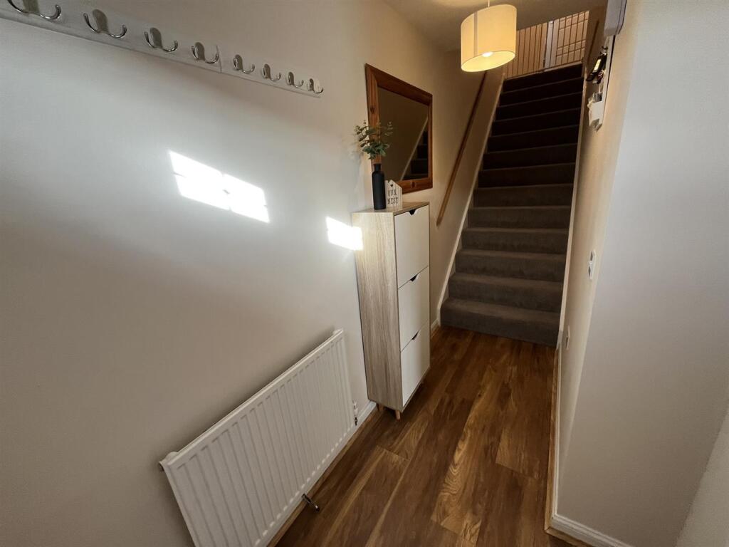 ENTRANCE HALLWAY