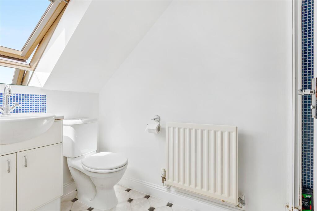 Top floor en-suite