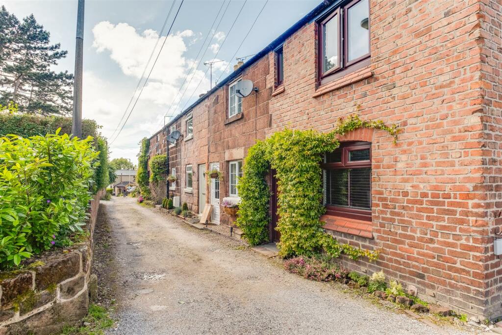 Constables - Normans Cottages-3-2.jpg