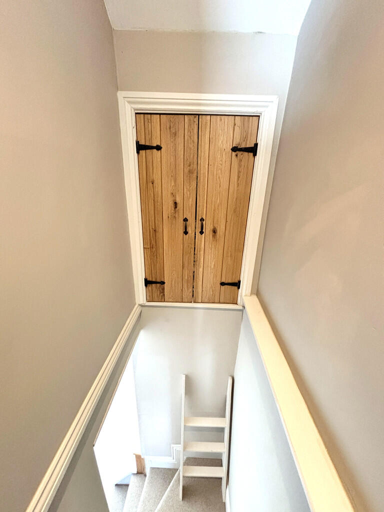 Landing with buil...