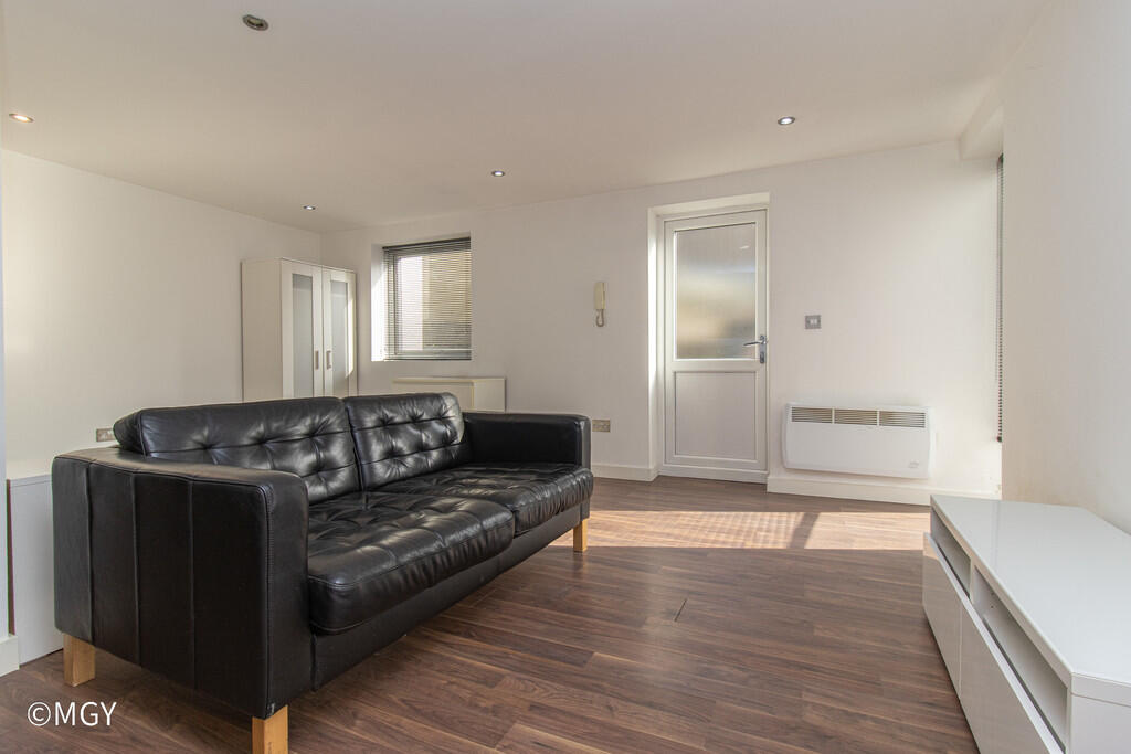 5, 74 Stacey Road...