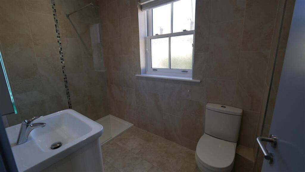Ensuite shower room