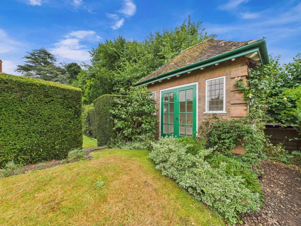 Summer House