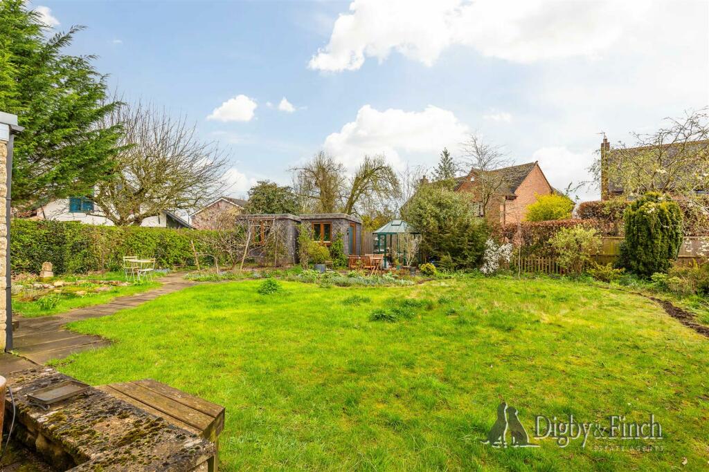 16 Roman Bank Stamford PE9 2SS-10watermarked.jpg