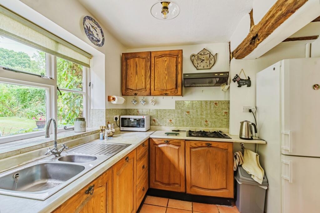 Cottage Kitchen