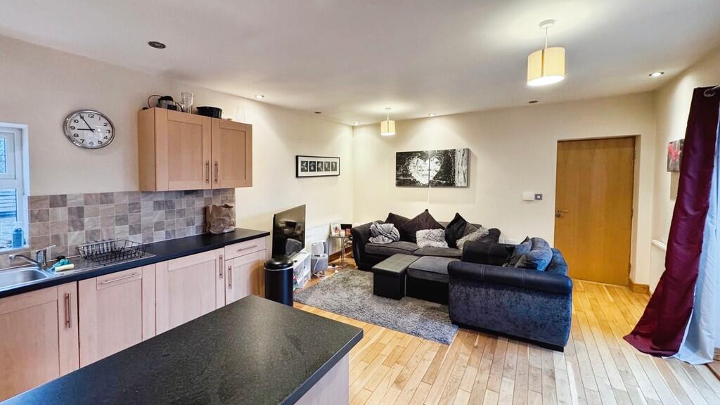 fa2d39ea-image_pi...