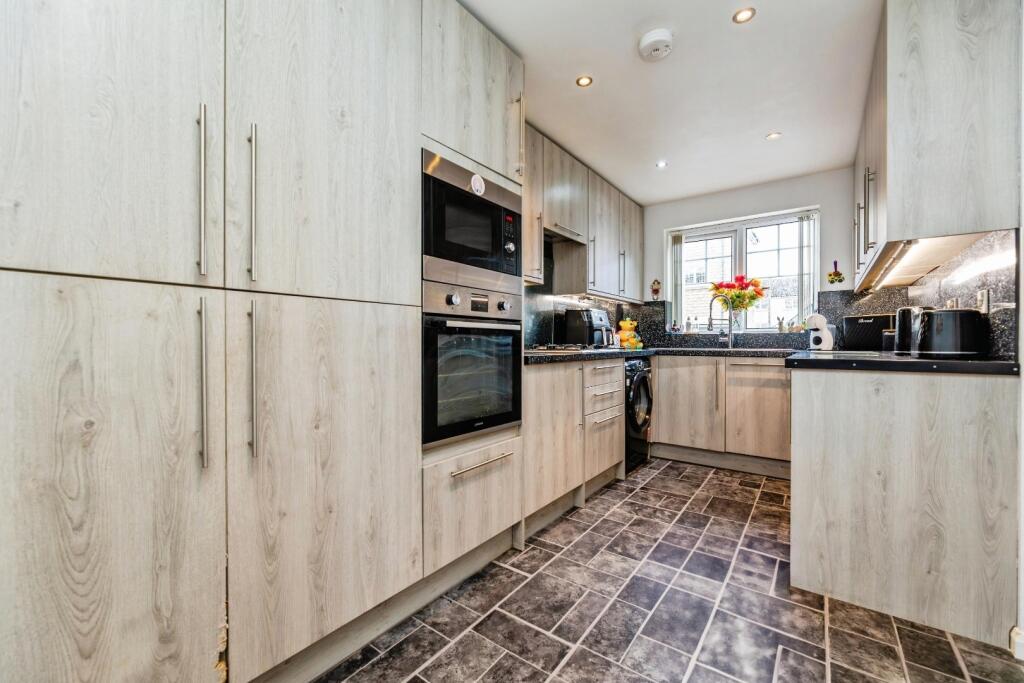 pbox-kitchen-332083.jpg