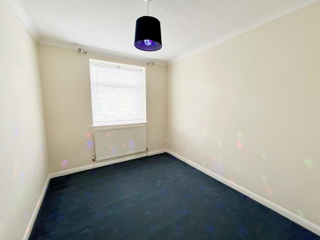 Bedroom 3.jpg