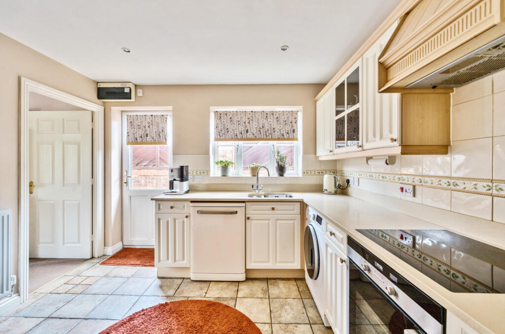 1318091-3-6863ff9...