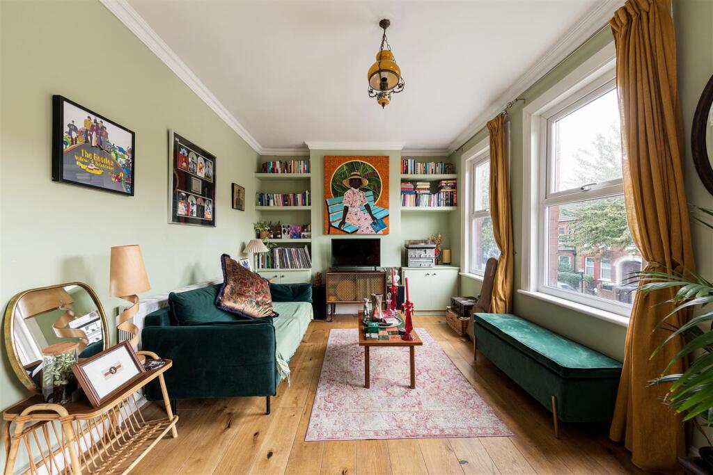 Seymour Road E10