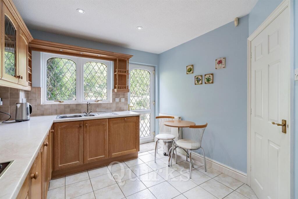 20 Coopers Drive-HR6.jpg