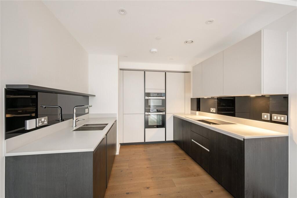 Nightingale Lane, Claham South, SW4