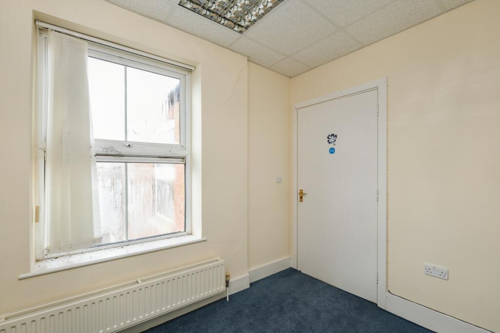 52 Westfield Road, Bletchley, MK2 2RB