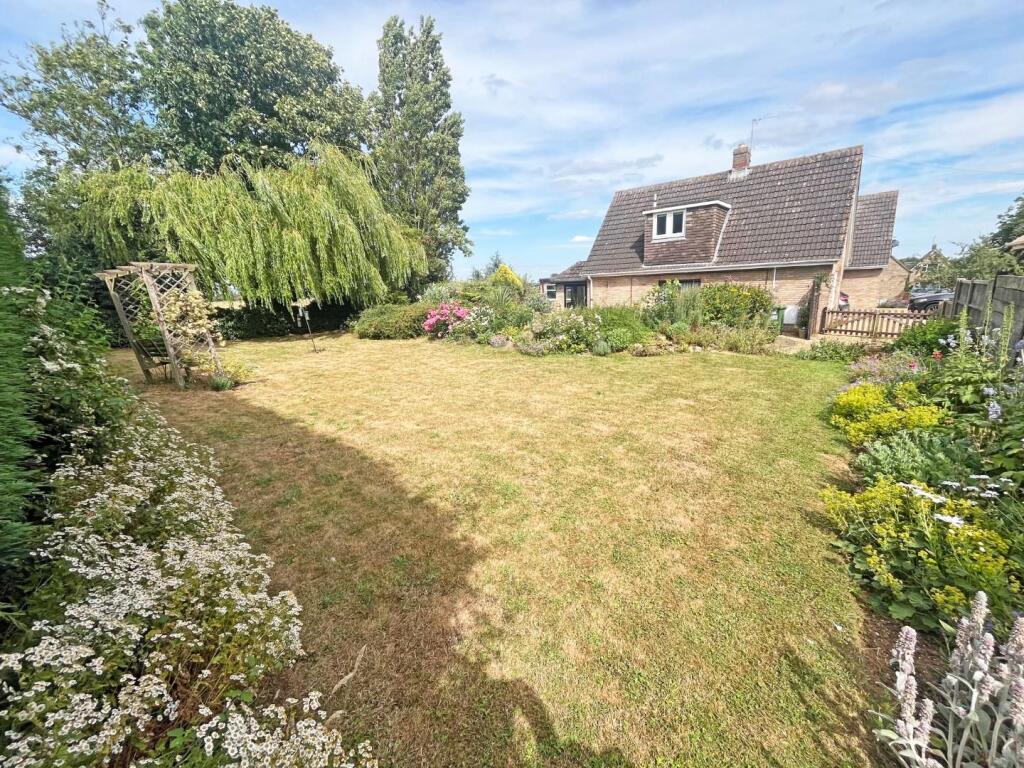 Garden 1.jpg