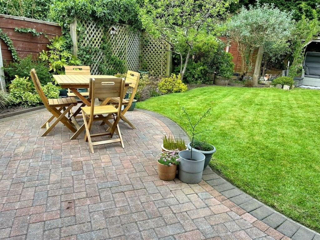 Gardens Aspect 3