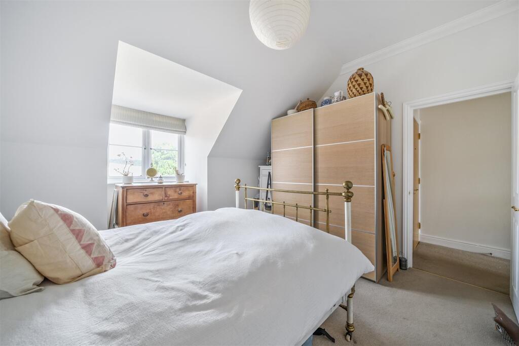 Bedroom 1 2nd angle.jpg