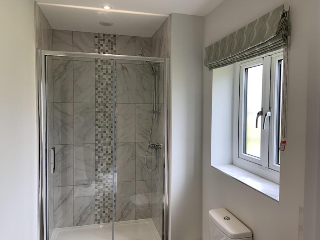 Ensuite To Bedroo...