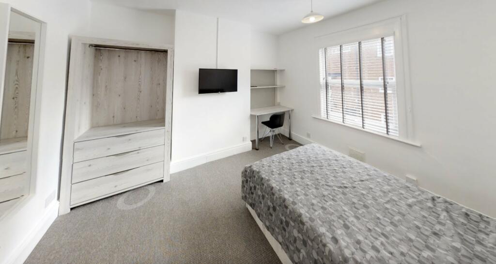 Screenshot 2023-10-0