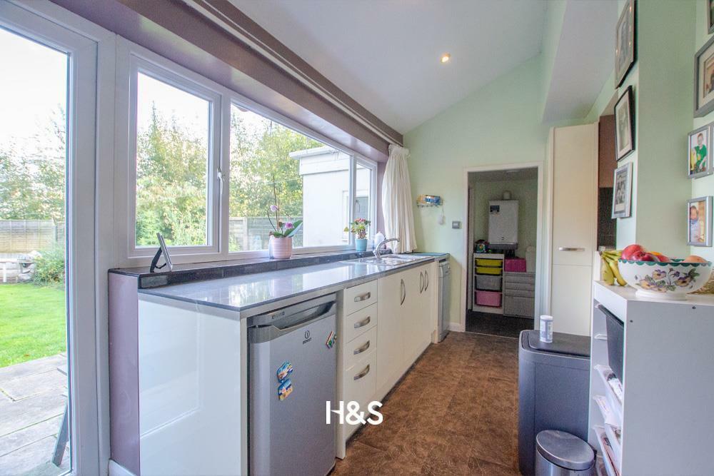 64 watwood kitchen extension 1.jpg