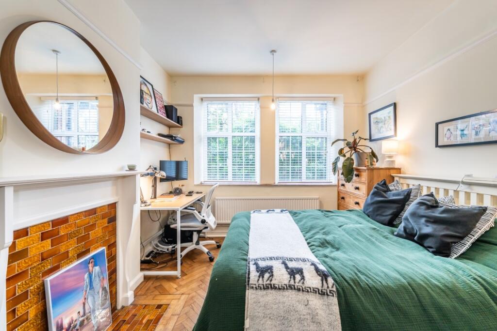 Flat-30-Park-Hill...