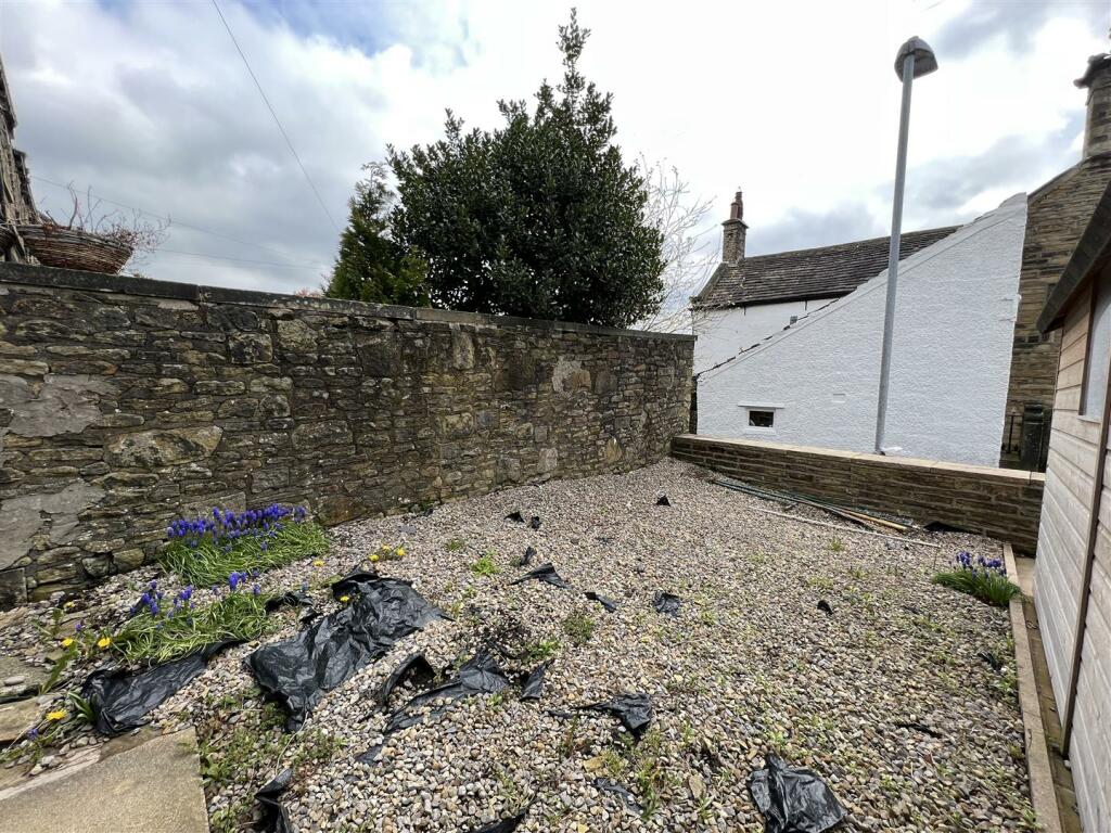 ADDITIONAL GARDEN SPACE