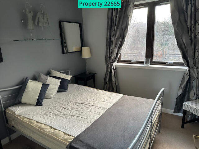 Bedroom 2 Pic 2