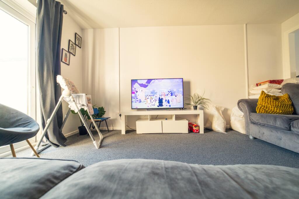 Call 02920 454555 to secure your viewing_3