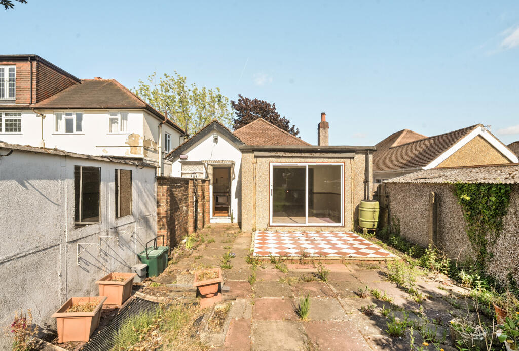 19-6822138227099-...