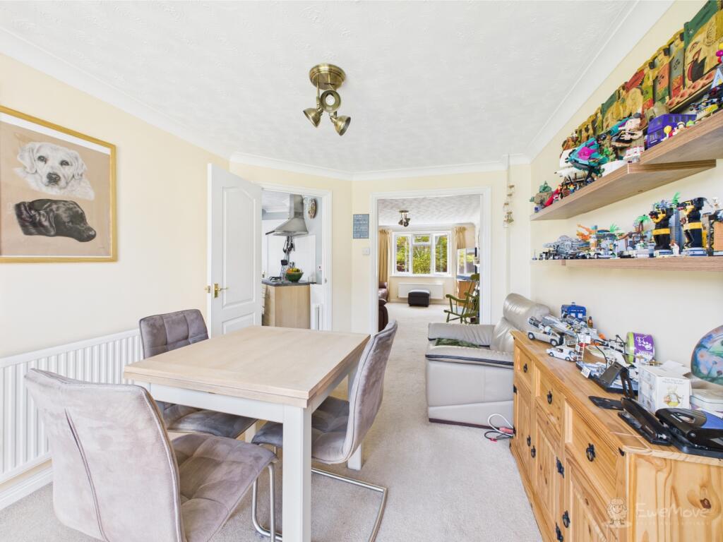 Dining room- Mark Stephens EweMove Newmarket and S