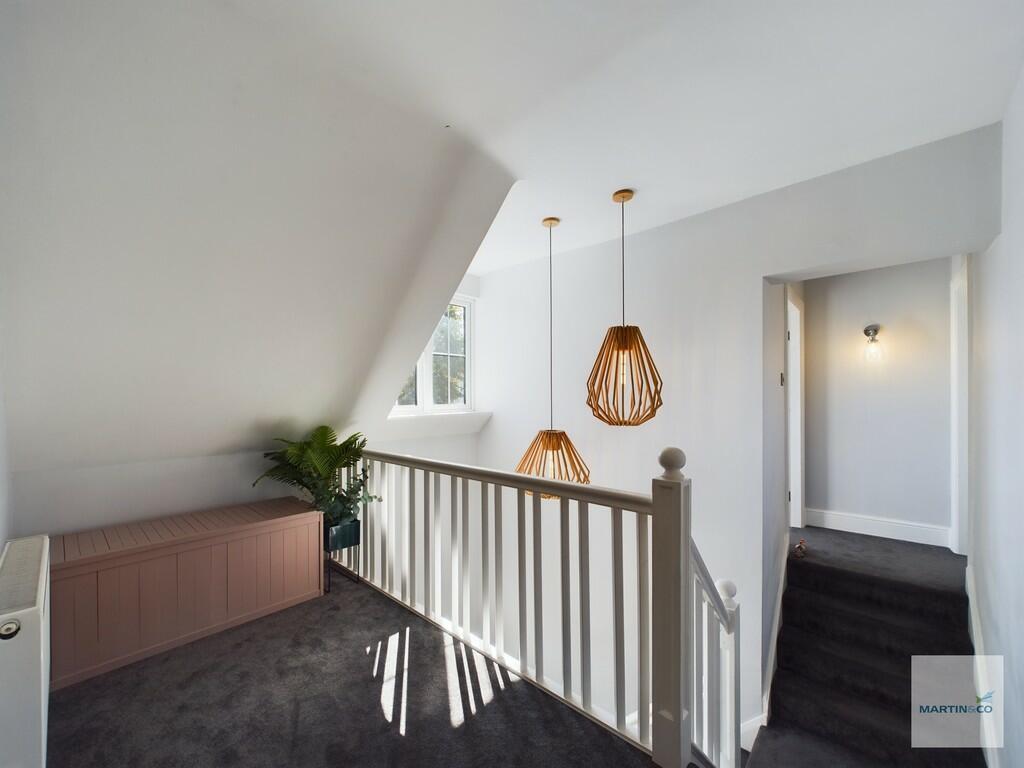 CAM03394G0-PR0174...