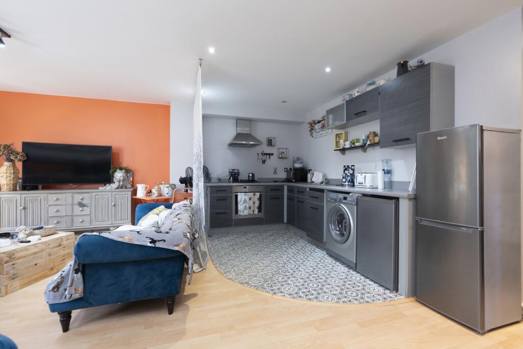 Open Plan Living Room and Kitchen