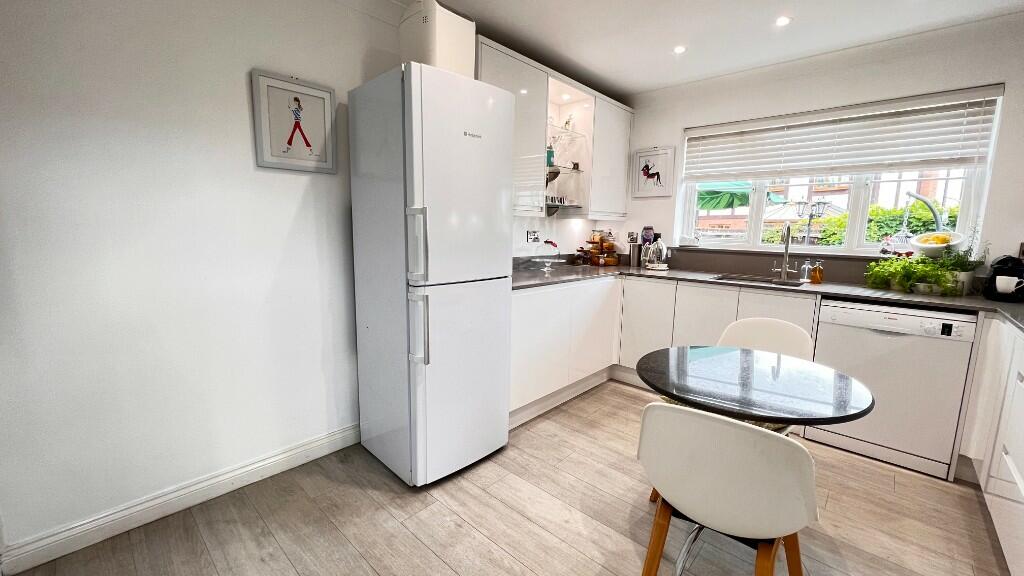 Kitchen/Breakfast